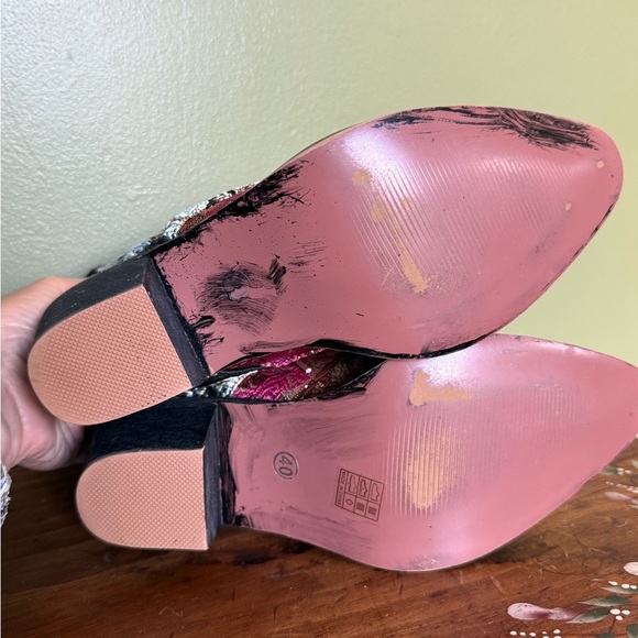 Unbranded Metallic Embroidered Retro Floral Lace Up Boho Ankle Boots Sz 40 - Picture 2 of 9